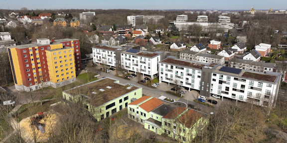 Ein Luftbild einer Wohnsiedlung
