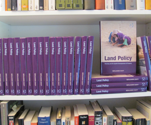 Publication of the textbook "Land policy" by Davy.