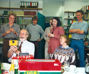 Hartmut Dieterich together with his wife Beate at the stand at the chair.